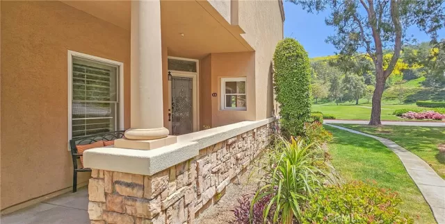 MLS: OC25072703 Condo For Sale