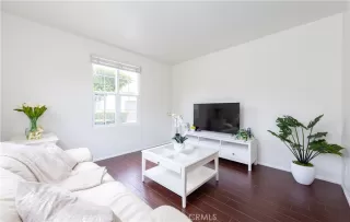 Photo #3: OC25072974 Listing