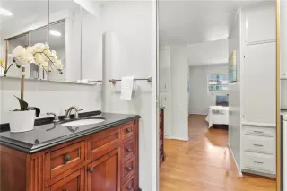 Photo #4: OC25073069 Listing 