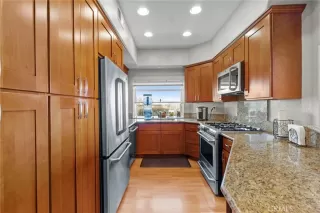 Photo #3: OC25073109 Listing 