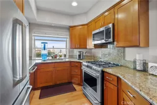 Photo #4: OC25073109 Listing 