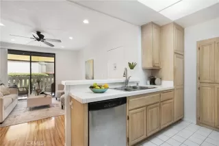 Photo #5: OC25073476 Listing 