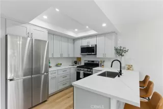 Photo #4: OC25073583 Listing 