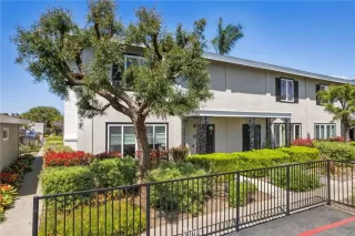 More Details about MLS # OC25073950 : 2400 ELDEN AVENUE 28