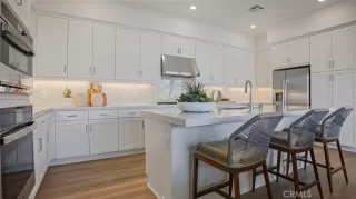 Photo #1: OC25074104 Listing