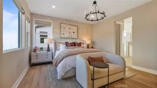 Photo #6: OC25074104 Listing