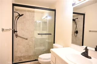 Photo #3: OC25074121 Listing 