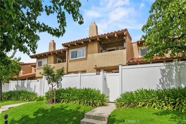 MLS: OC25074545 Condo For Sale