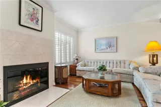 Photo #3: OC25074545 Listing 