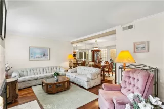 Photo #4: OC25074545 Listing 