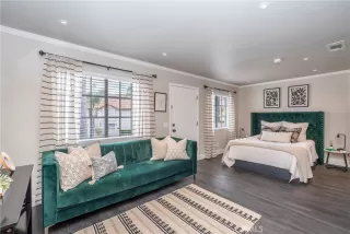 Photo #5: OC25074870 Listing