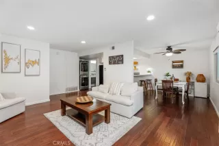 More Details about MLS # OC25074999 : 19132 SHORELINE LANE 6