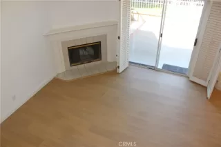 Photo #5: OC25075153 Listing 