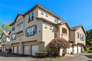 Photo #1: OC25075455 Listing 