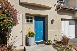 Photo #4: OC25075455 Listing 