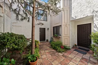 Photo #3: OC25075469 Listing