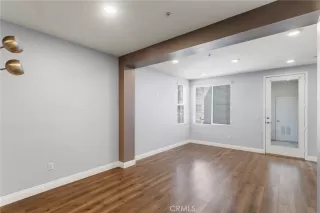 Photo #4: OC25075532 Listing 