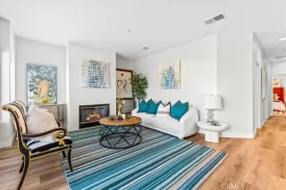 Photo #4: OC25075613 Listing 