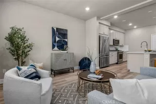 Photo #3: OC25075996 Listing 