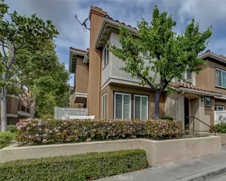More Details about MLS # OC25076109 : 172 VALLEY VIEW