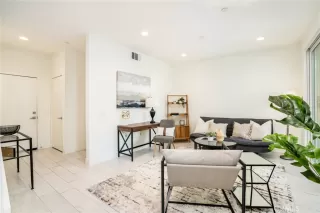 Photo #3: OC25076186 Listing 