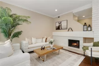 Photo #5: OC25076242 Listing 