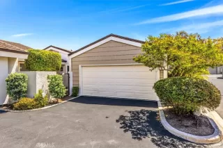 Photo #3: OC25076243 Listing