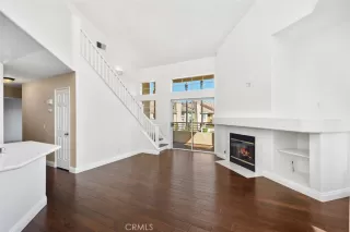 Photo #3: OC25076649 Listing 