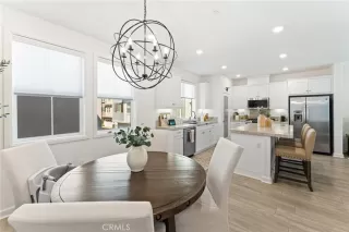 Photo #4: OC25076652 Listing