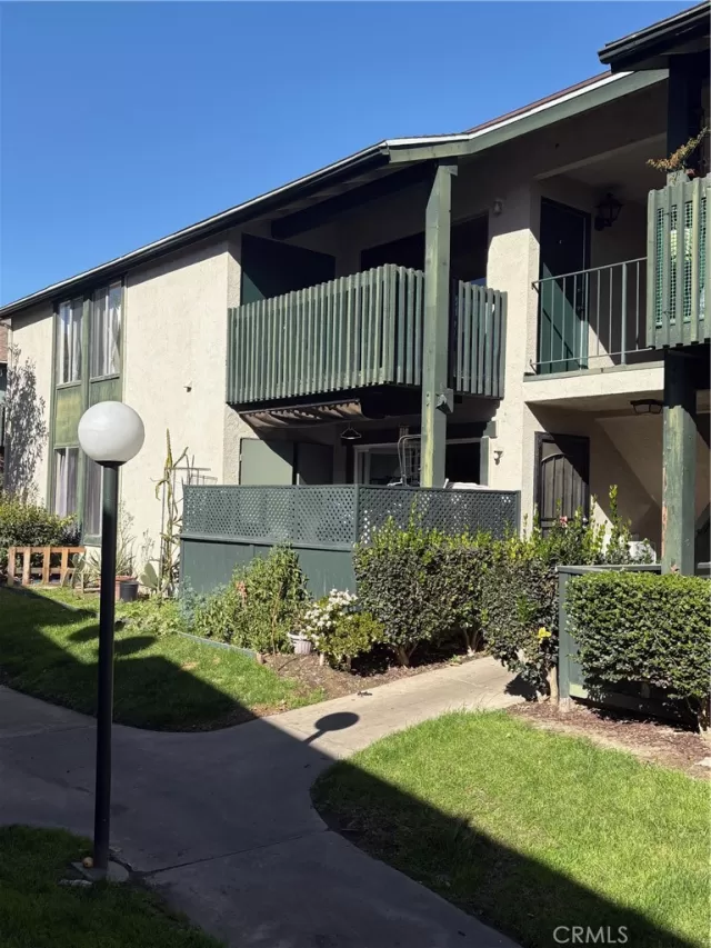 MLS: OC25076705 Condo For Sale