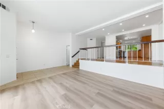 Photo #5: OC25076758 Listing