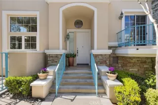 Photo #2: OC25077033 Listing 