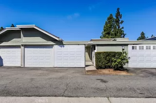 Photo #3: OC25077685 Listing 