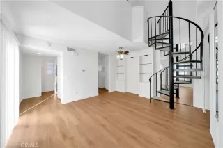 Photo #2: OC25077709 Listing