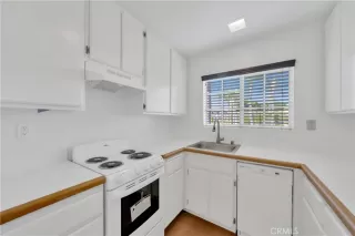 Photo #5: OC25077709 Listing