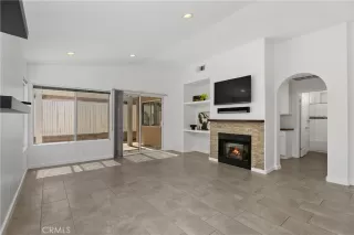 Photo #5: OC25077929 Listing 