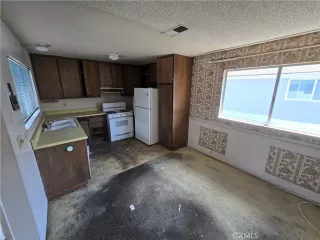 Photo #5: OC25077967 Listing 