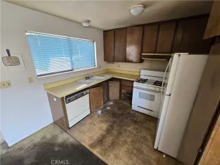 Photo #6: OC25077967 Listing 