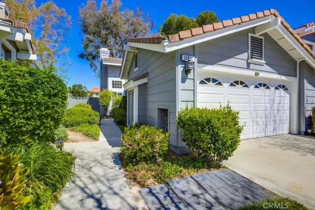 MLS: OC25078909 Condo For Sale