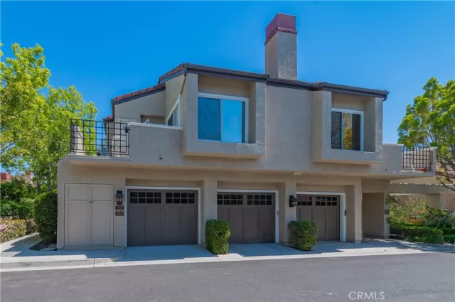 MLS: OC25079392 Condo For Sale