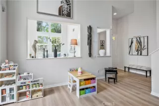 Photo #5: OC25079664 Listing 