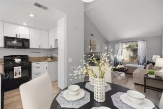 Photo #3: OC25079720 Listing