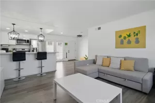 Photo #2: OC25079818 Listing 