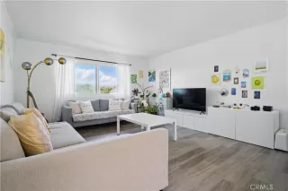 Photo #6: OC25079818 Listing 