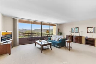 Photo #6: OC25079895 Listing