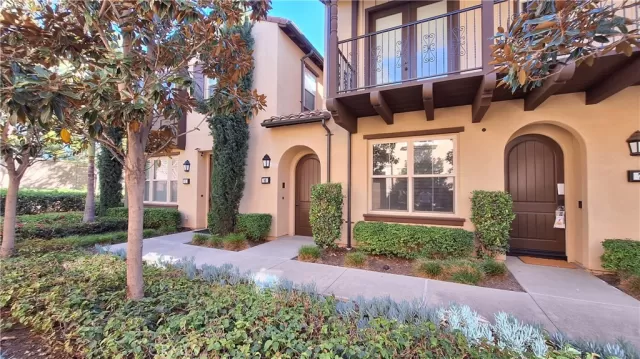 MLS: OC25079956 Condo For Sale