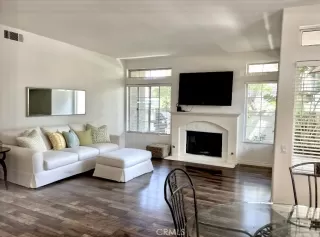 Photo #1: OC25080512 Listing 