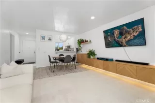 Photo #3: OC25080852 Listing 