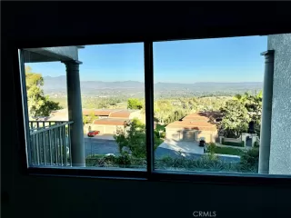 Photo #5: OC25080907 Listing