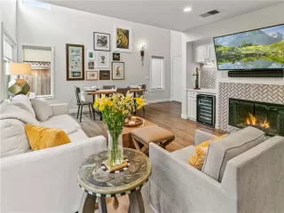 Photo #4: OC25080976 Listing 